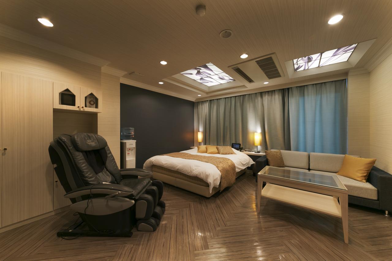 Hotel Lotus Kobe (Adults Only) Buitenkant foto