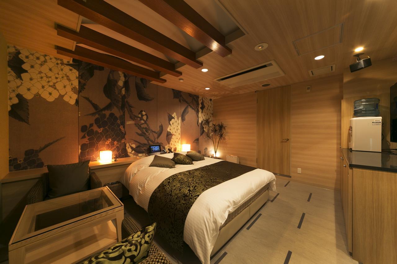 Hotel Lotus Kobe (Adults Only) Buitenkant foto